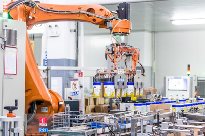 堅守質(zhì)量“生命線”,飛鶴以誠信領(lǐng)跑中國奶粉品質(zhì)時代