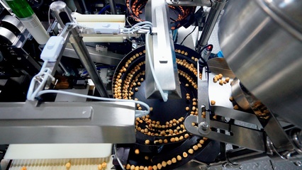 社區店半年突破150家，三只松鼠章燎原朋友圈“喊話”聚焦產品流通服務